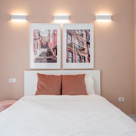 Fantastic City Center Apartment Bucareste Exterior foto