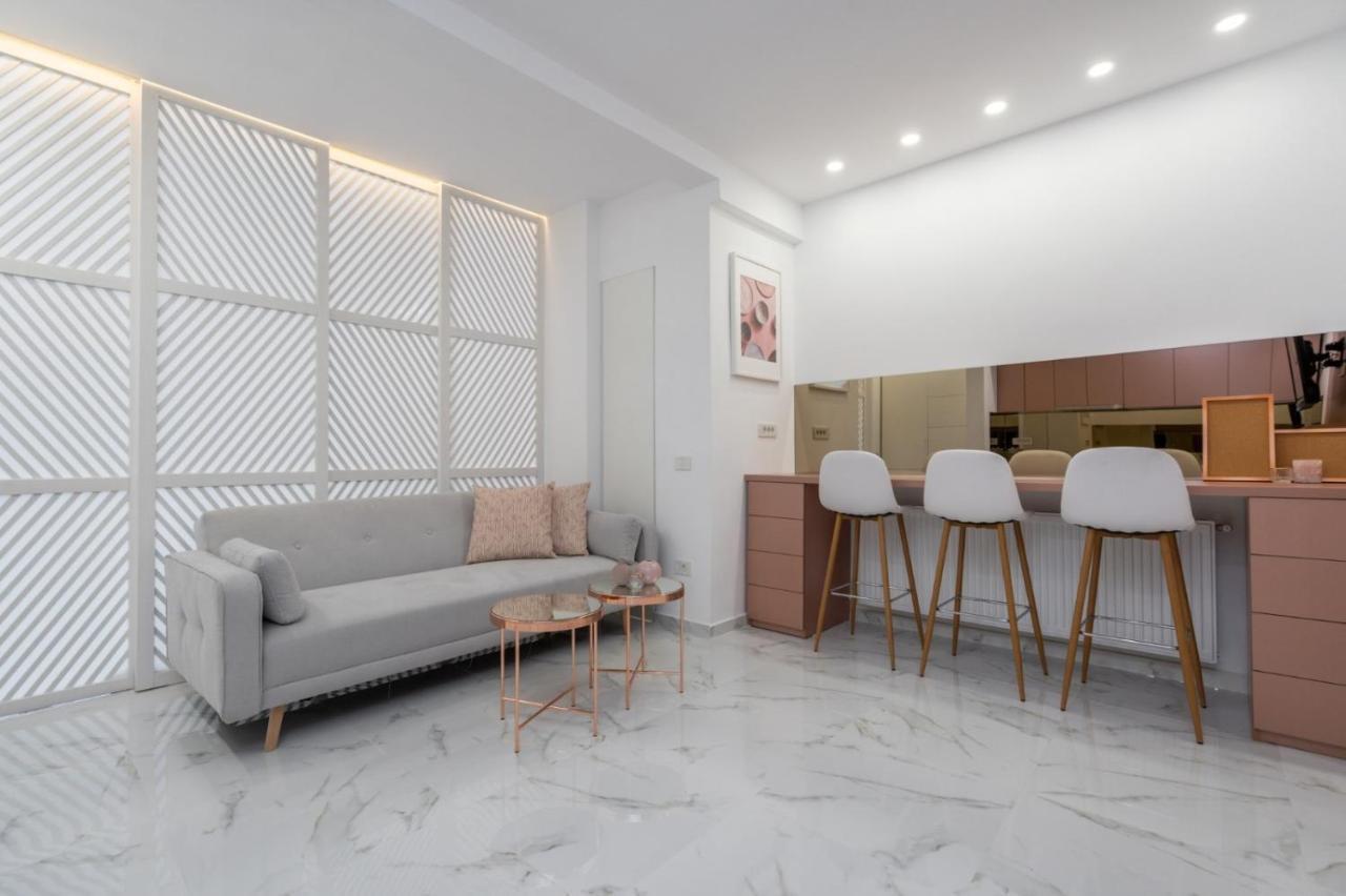 Fantastic City Center Apartment Bucareste Exterior foto