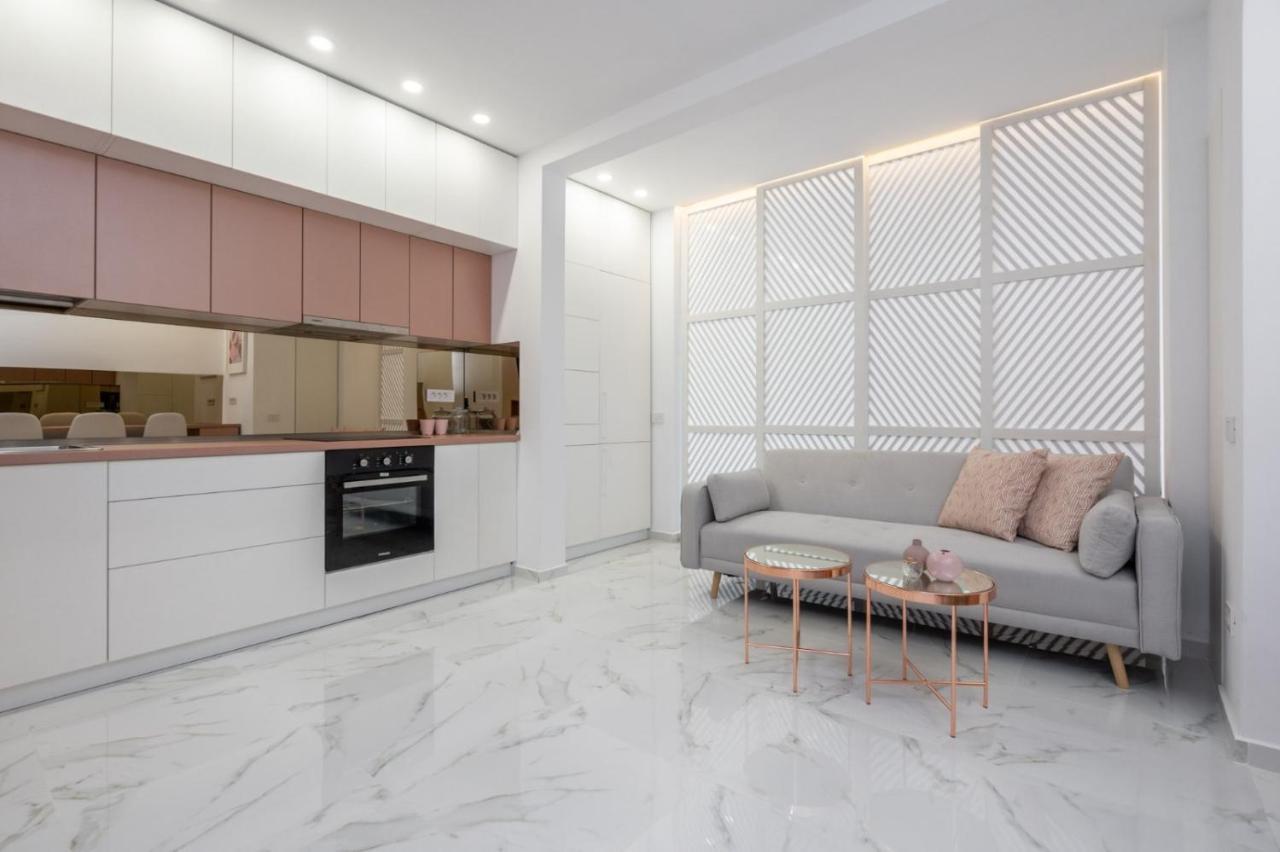 Fantastic City Center Apartment Bucareste Exterior foto