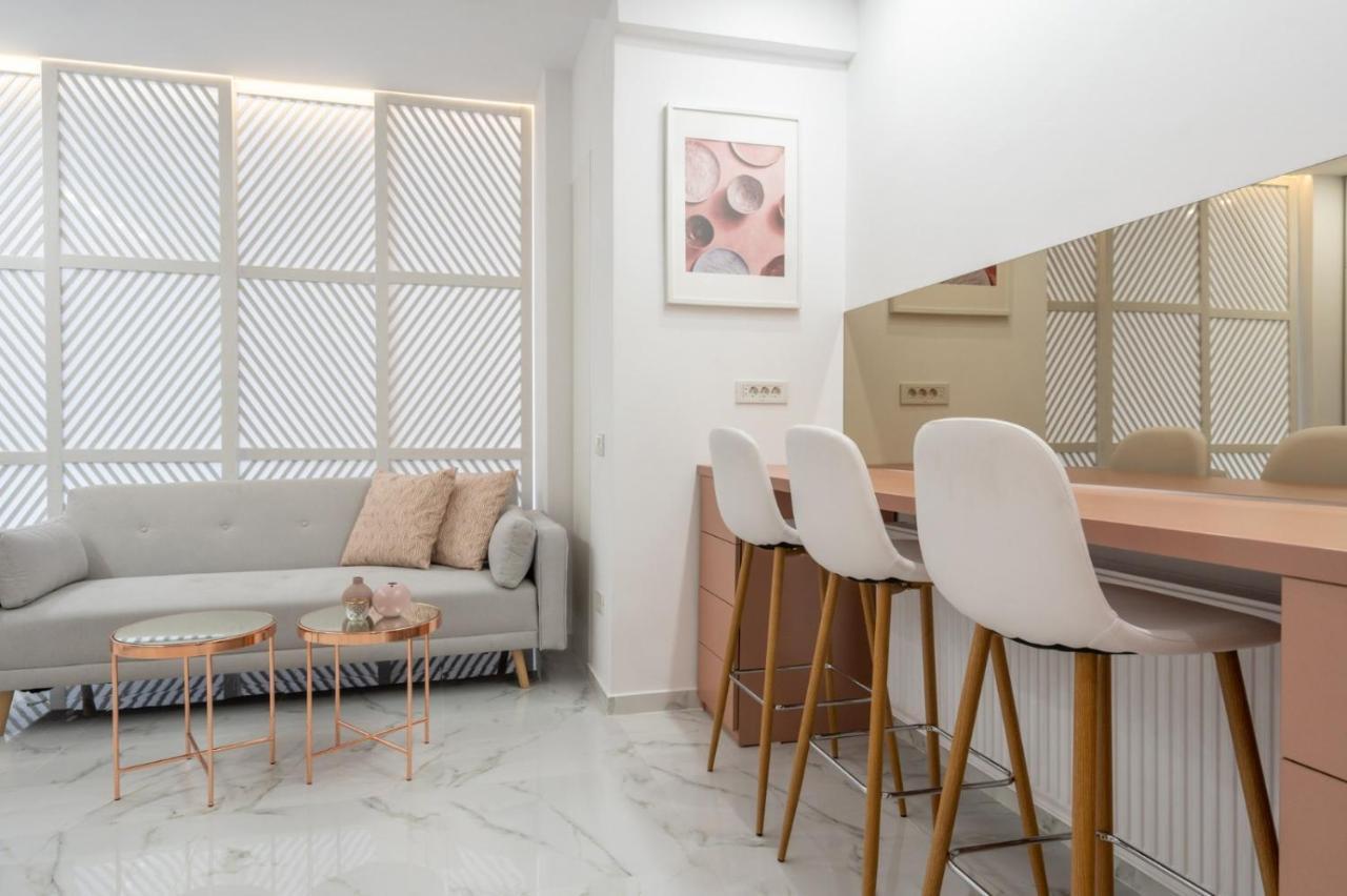 Fantastic City Center Apartment Bucareste Exterior foto